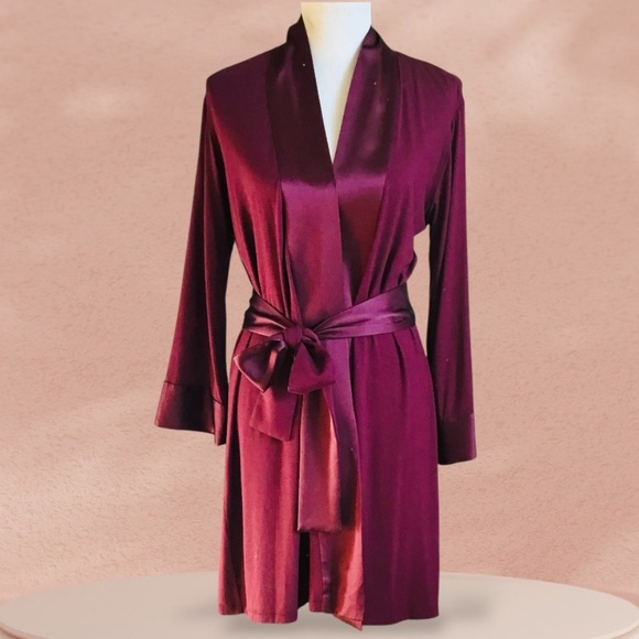 Josie Natori Silk Essential Wrap Robe - Picture 3 of 11